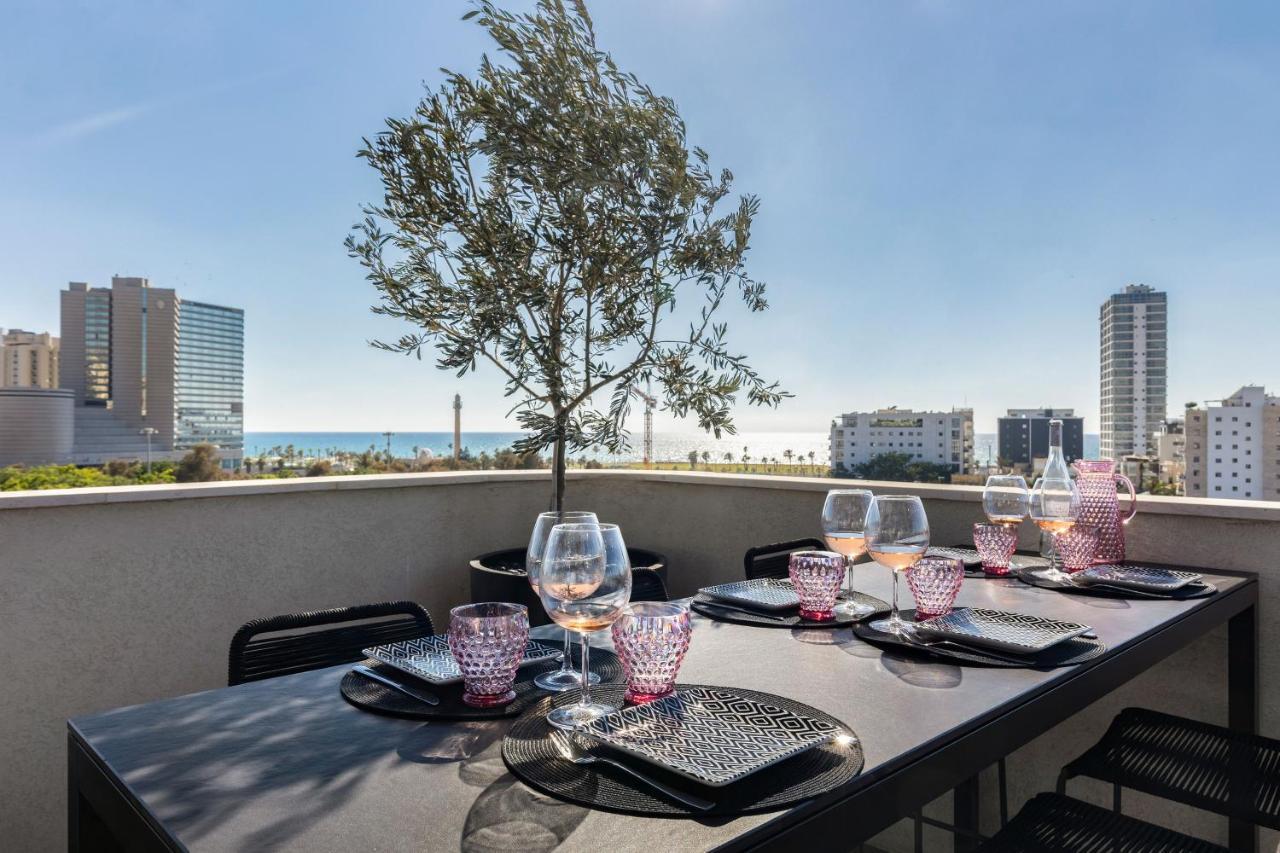 Blue Sky Penthouse By Five Stay Tel Aviv Exterior photo