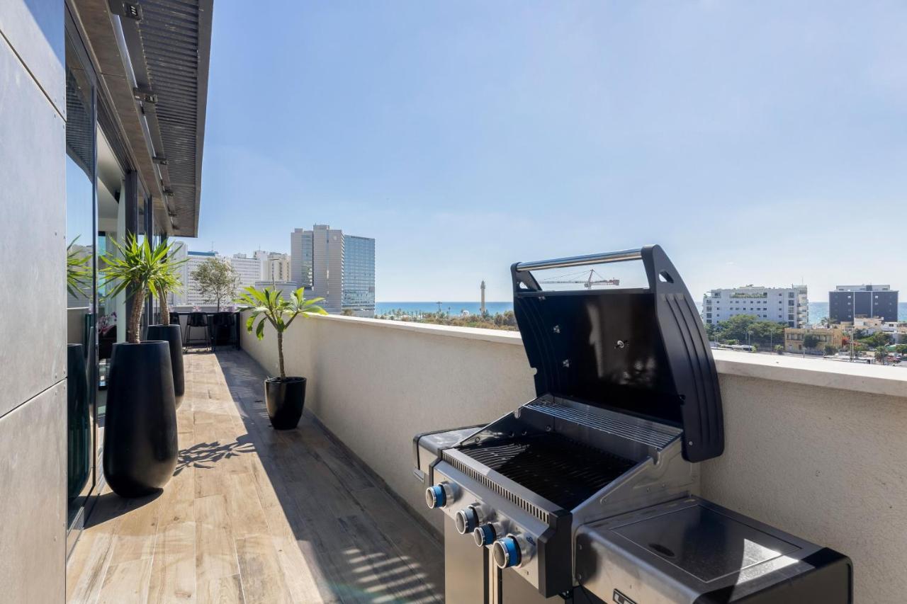 Blue Sky Penthouse By Five Stay Tel Aviv Exterior photo